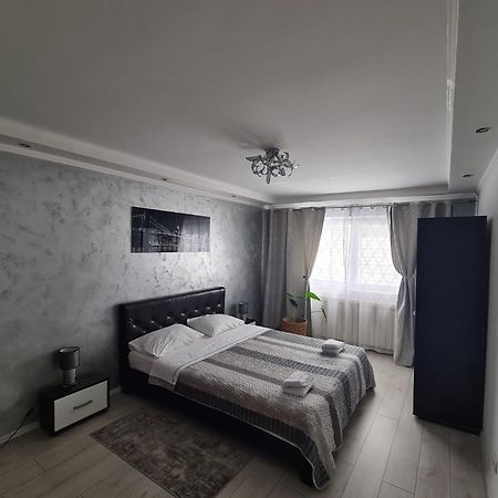 Residence Mery Făgăraş Buitenkant foto